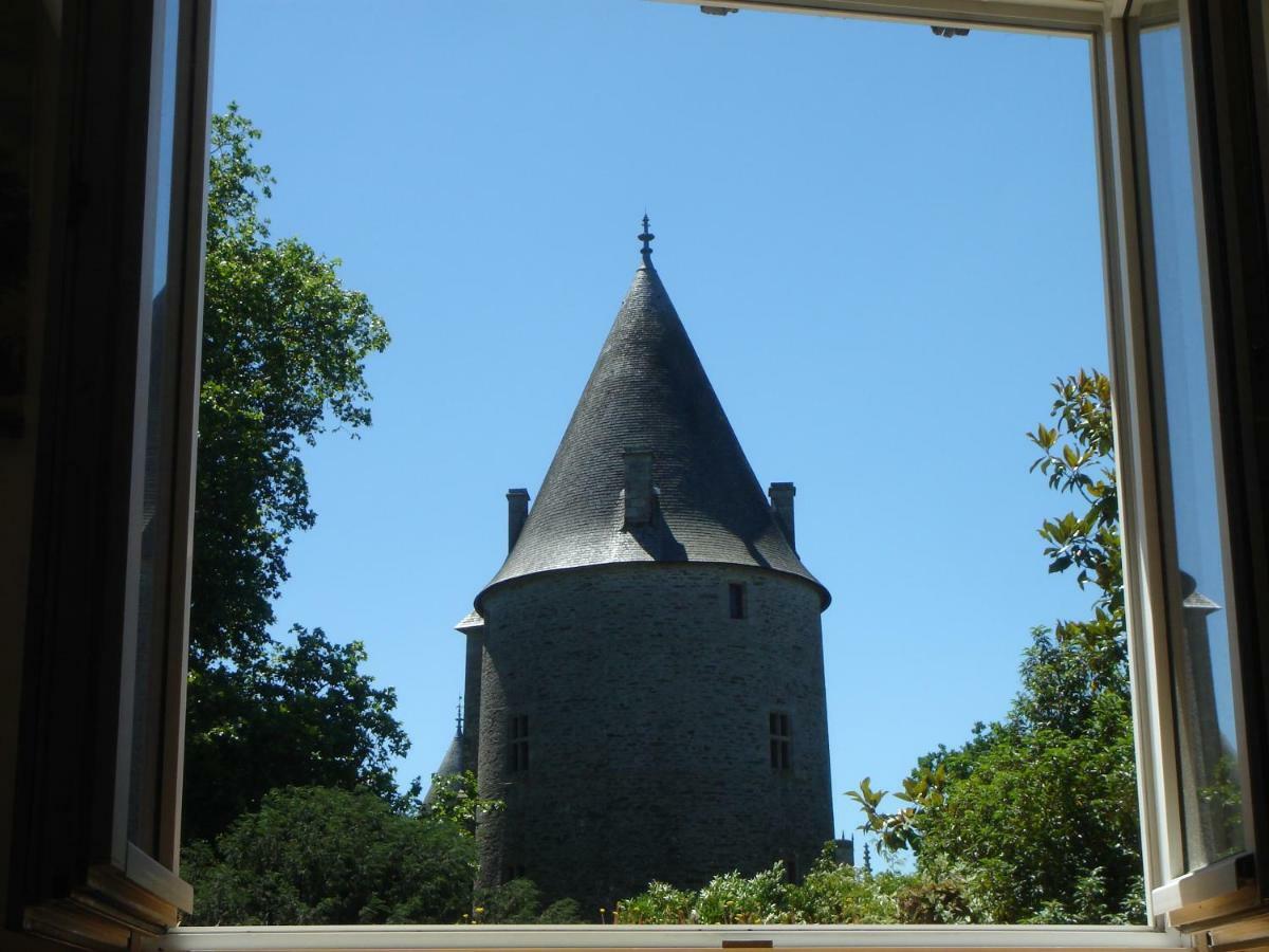 ホテルLa Maison De Ville ジョスラン エクステリア 写真